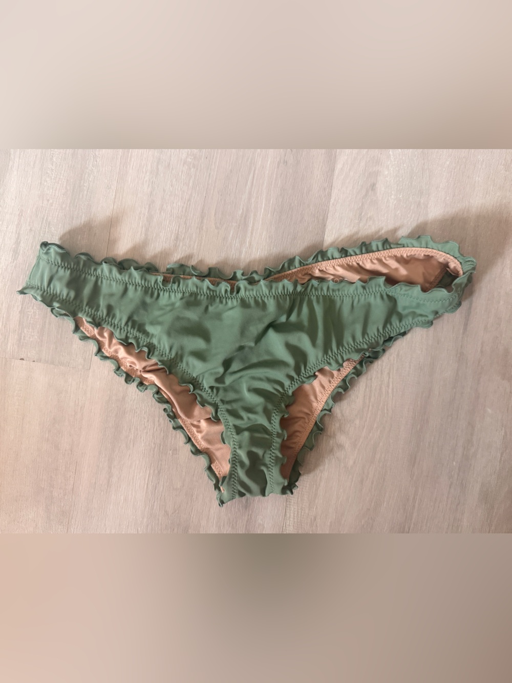 Women's Ruffle Edge Cheeky Coverage Bikini Bottom - Shade & Shore™ M